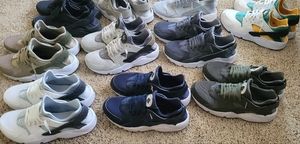 Lot of 10 Nike Huarache Size 12